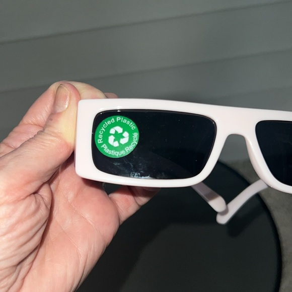 Mat&Nat sunglasses - Picture 4 of 4